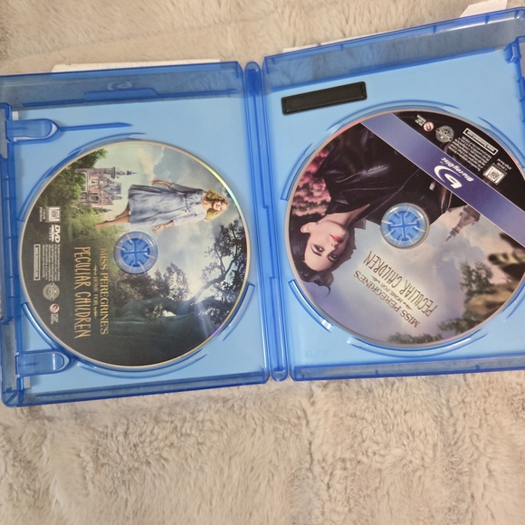 ✨️Movies 3/15✨️ Miss Peregrine's Home for Peculiar Children Blu-ray Disc - Picture 3 of 3